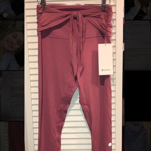 Lulu lemon Align Waist Wrap 28’